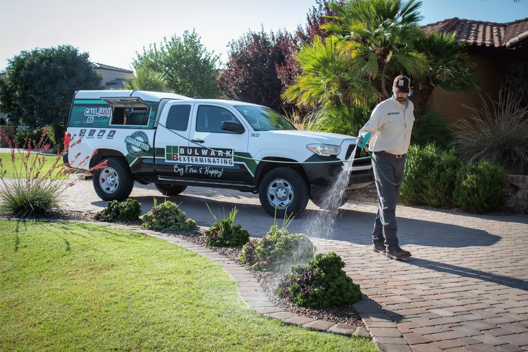 Pest Control professional using Breezeworks