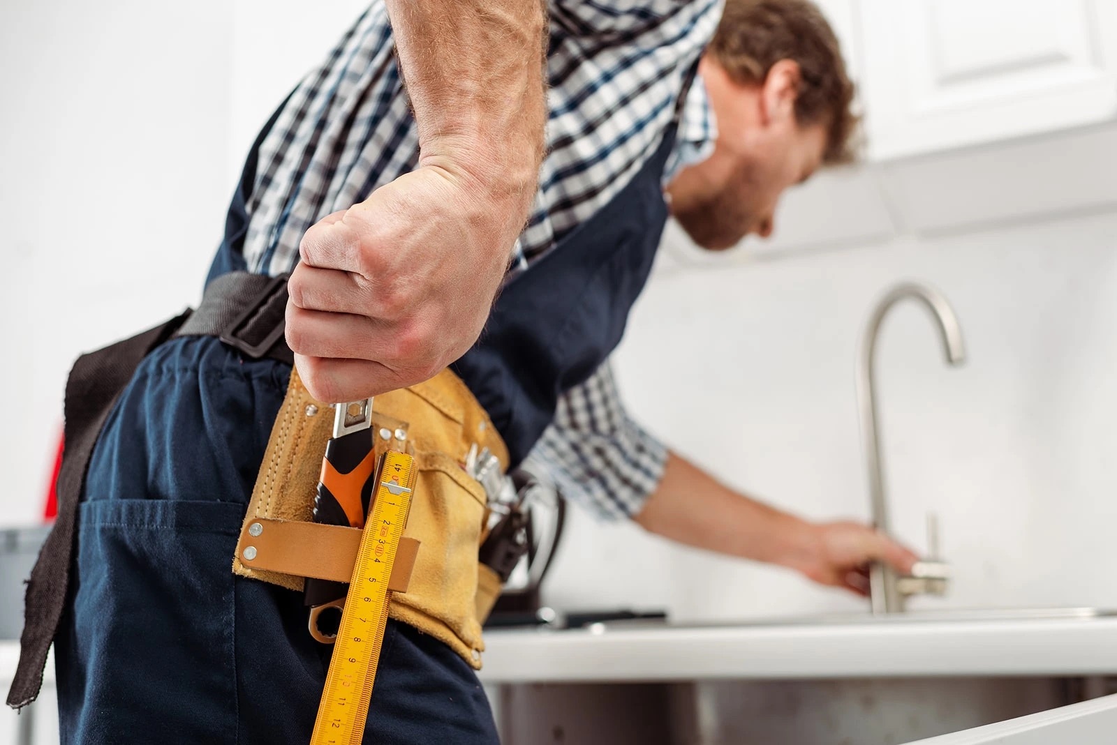 Remodeling professional using Breezeworks